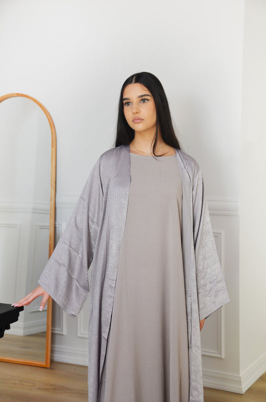Restocking - PRE-ORDER NOW Sirat Lilac Abaya Set